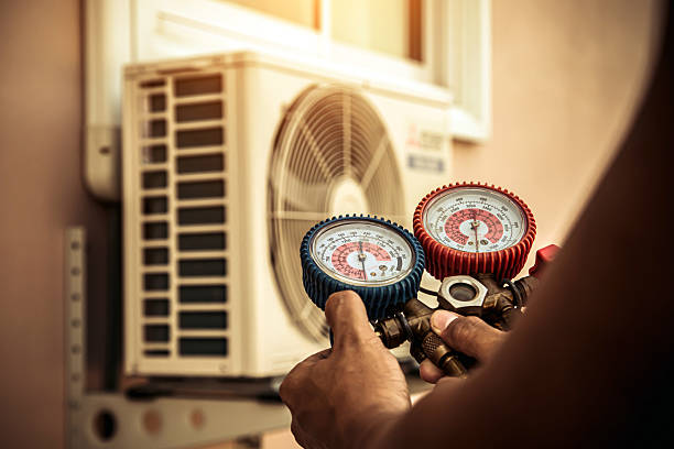 Professional Hvac technician working in Osgood, IN